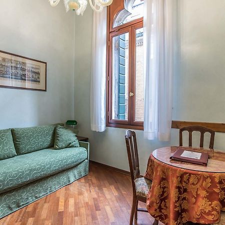 Hotel Piccola Fenice Venice Luaran gambar